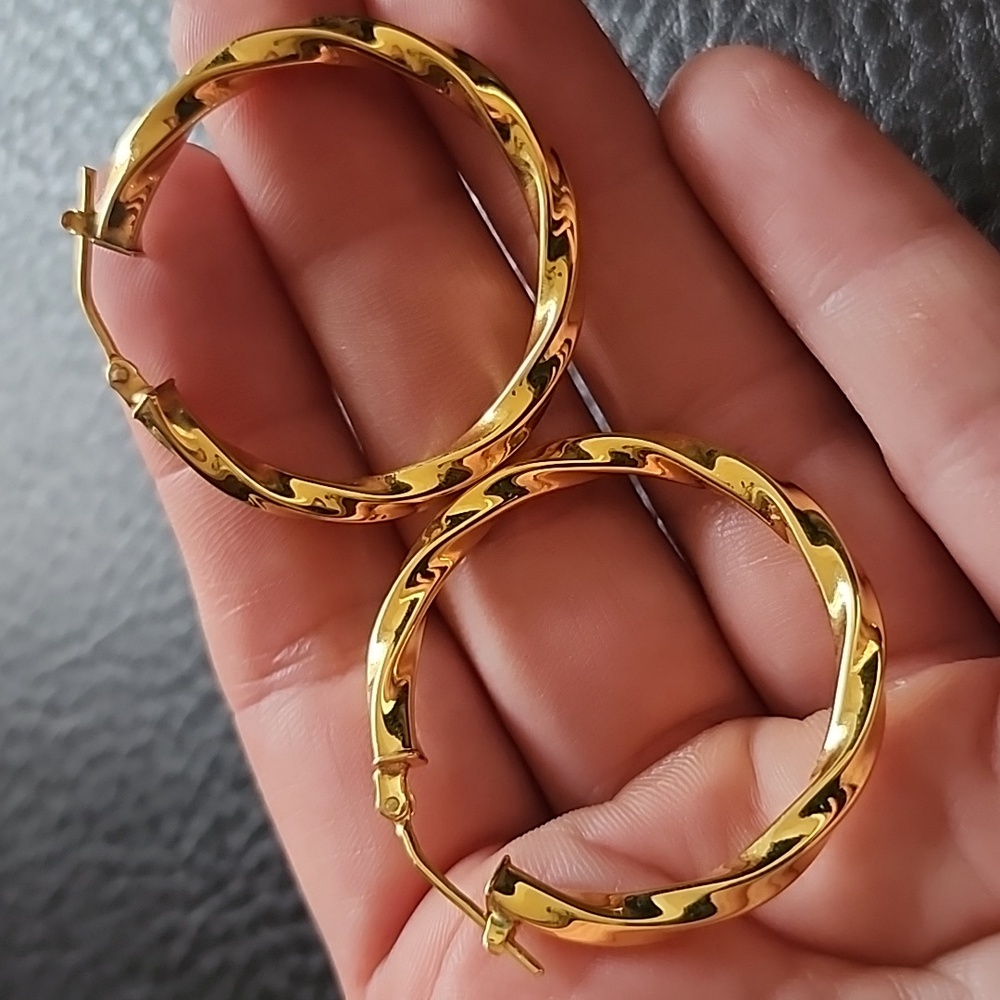 Hoop earrings - Picture 5 of 7